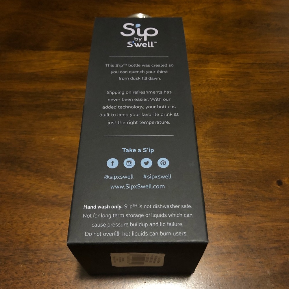 Sip by S’well 15oz Jelly Bean Green Bottle - Picture 3 of 4